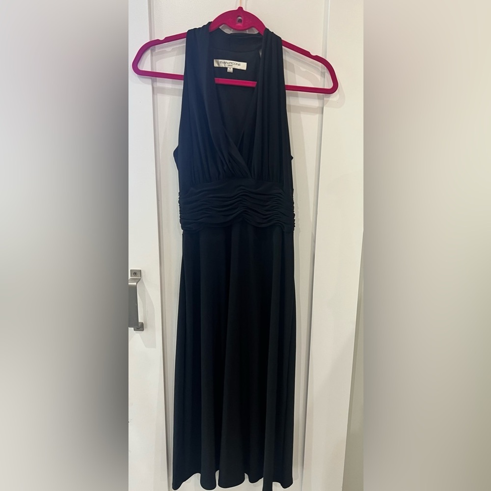 🤩3/$27🤩 Women’s Long Black Dress. Size 4.